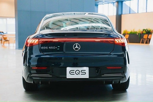xe ô tô điện Mercedes Benz EQS