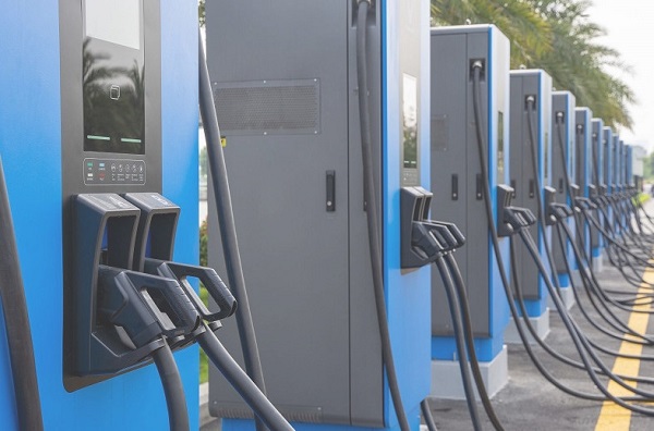 trạm sạc xe vinfast tại hà nội