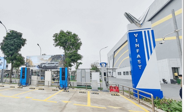 trạm sạc xe vinfast