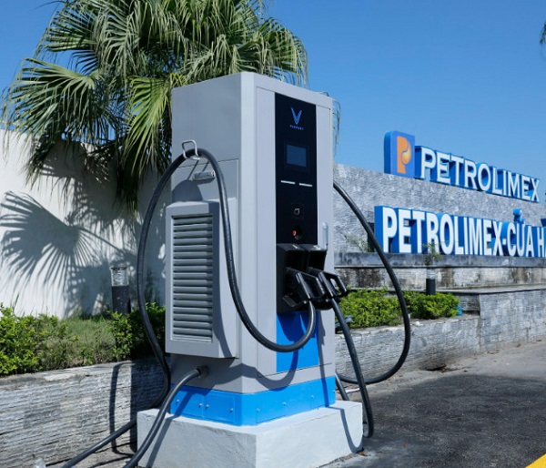 trạm sạc vinfast petrolimex